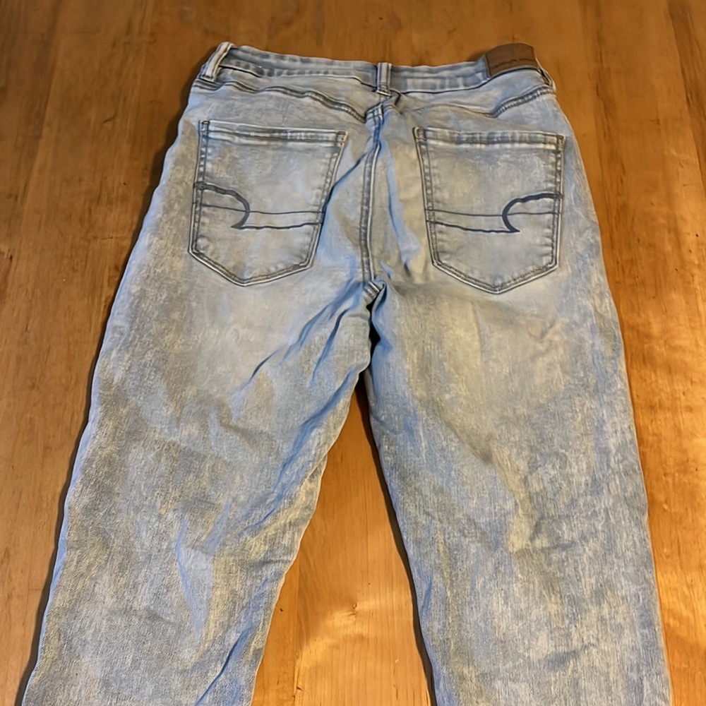 American Eagle super stretchy skinny jeans - Picture 5 of 6